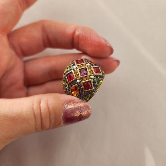 Heidi Daus Cocktail Ring Ornate Bombay Red Multi Crystal Bronze Size 8 - Picture 11 of 11